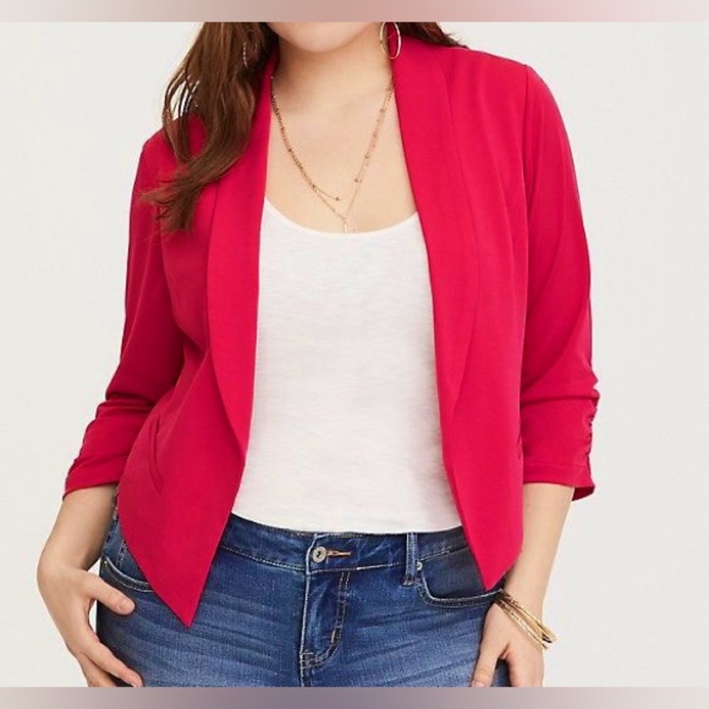 NWT Torrid Studio Crepe Classic Blazer; Hot Pink; Size 0 (12)